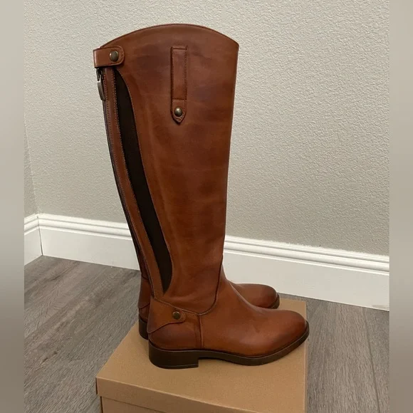 NEW EMANUELE CASTRO Made In Italy Leather Knee High Riding Boots Cognac Brown